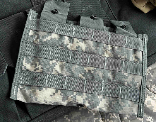 M4 Rifle 3 MAG Magazine Pouche MOLLE II - ACU - New Never Issued